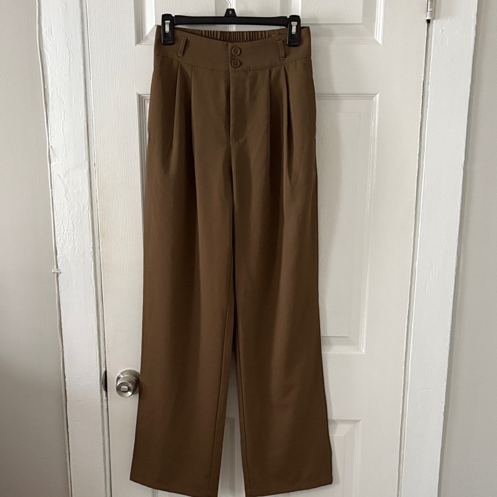 Halara women’s Brown Dress Pants